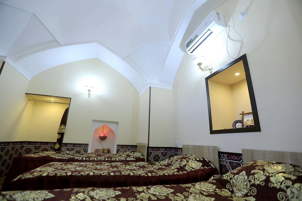 Khurjin Hotel Bukhara Habitación foto